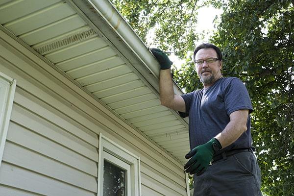 Maple Heights Gutter Cleaning team